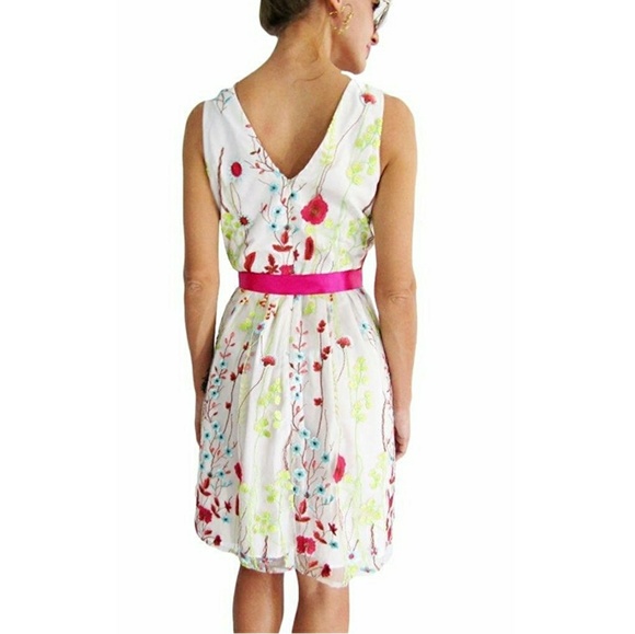 Leslie Faye Floral Embroidered Fit/Flare Dress - Picture 3 of 8